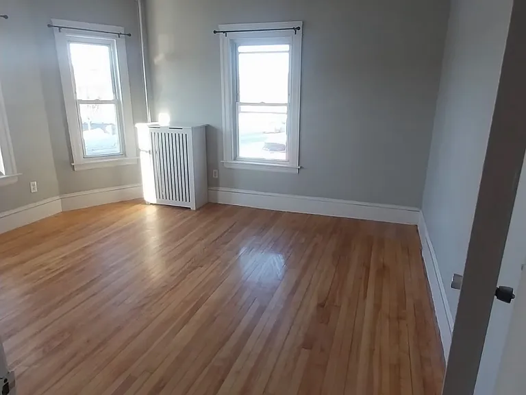 257 Chandler St #1-L — Photo 12