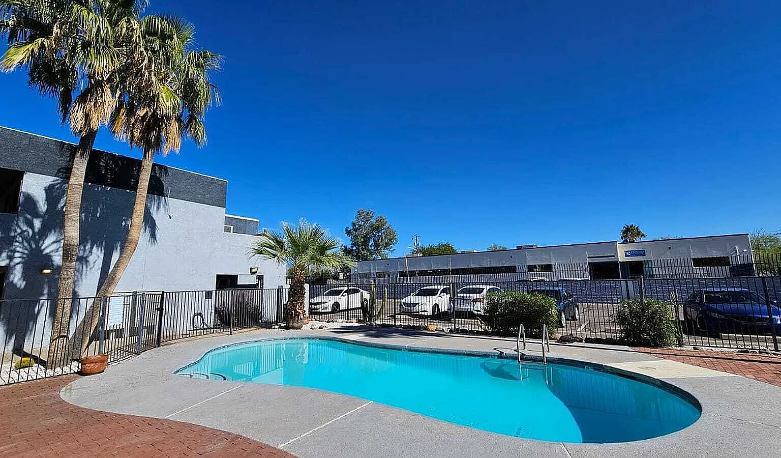AZ Commons — Photo 3