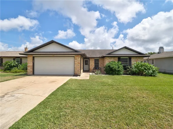 214 Portsmouth Dr, Corpus Christi, TX 78418