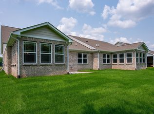 953 Countryside Crossing Way, Avon, IN 46123
