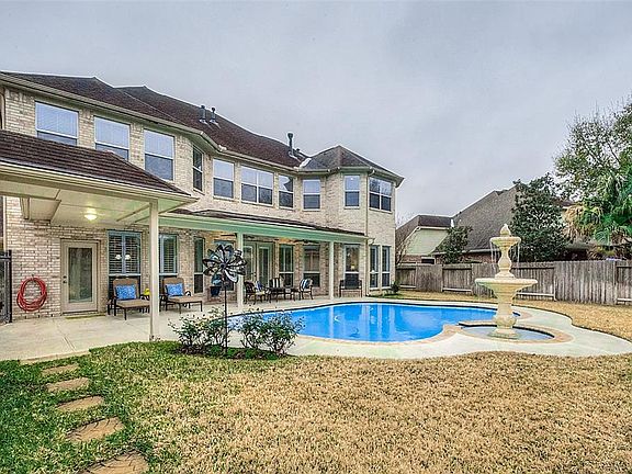 3rd image of 26814 Canton Pass Ln