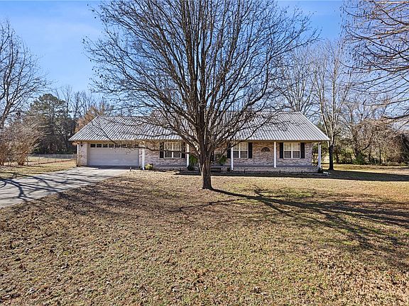 3rd image of 4 Trison Ln
