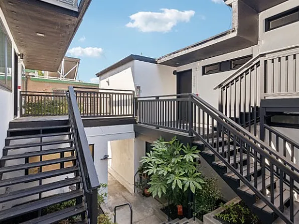 12 Panoramic