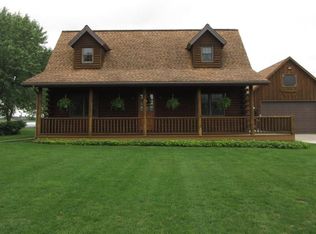 6972 Draper Rd, Akron, NY 14001