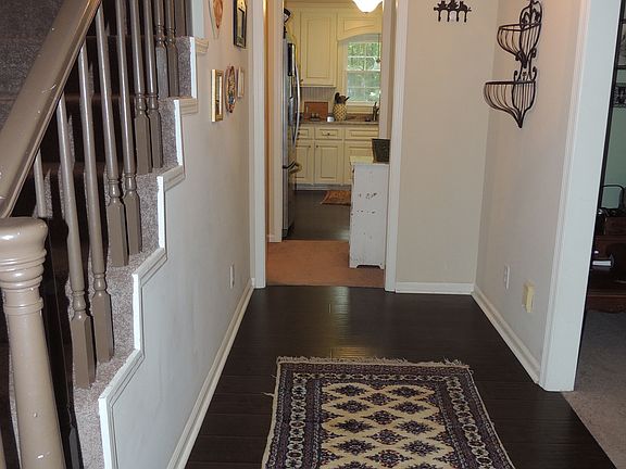 2nd image of 206 Pony Dr NW