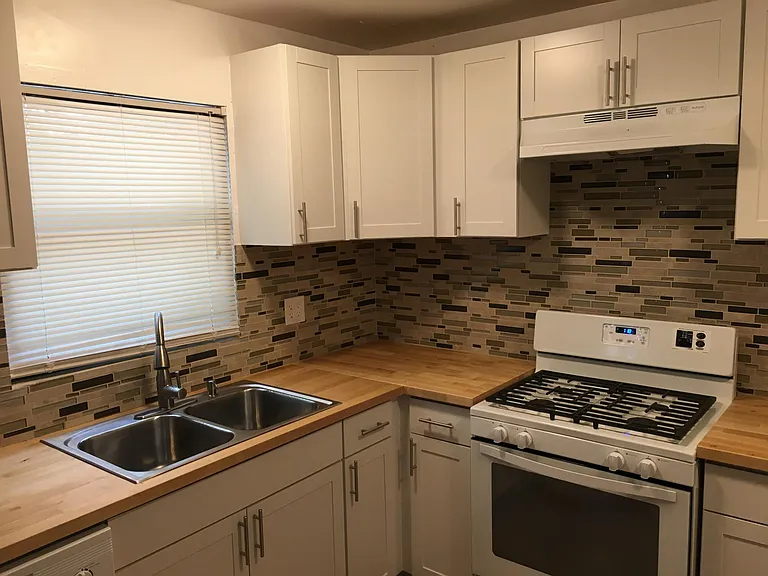 738 Myrtle St NE #742-3 — Photo 9