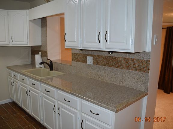 3rd image of 532 Hialeah Ct