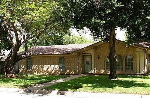1st image of 2611 Monterrey St