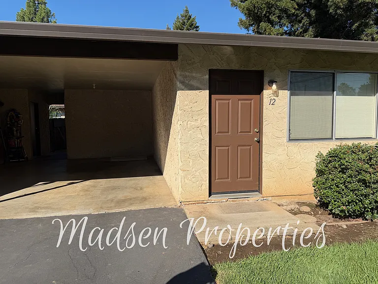 205 W Lassen Ave #12 — Photo 3