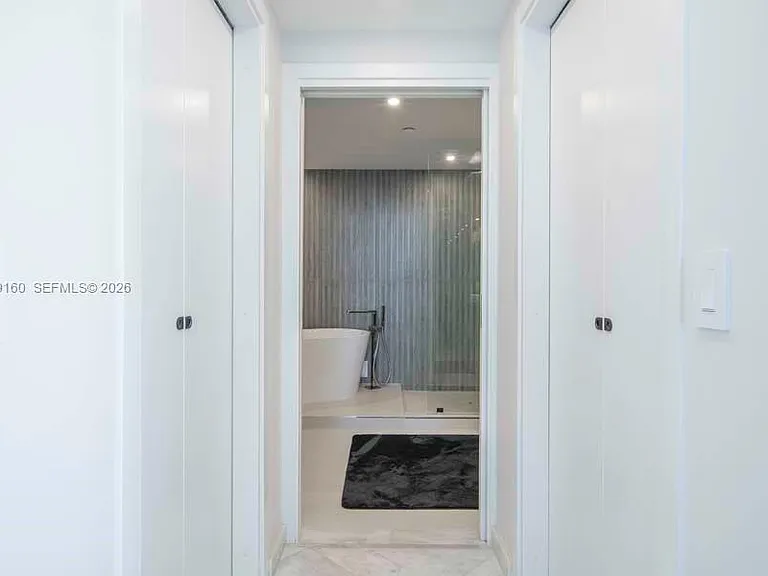 540 West Ave #411 — Photo 17