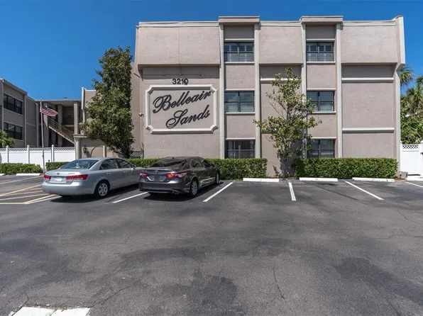 3210 Gulf Blvd APT 106, Belleair Beach, FL 33786
