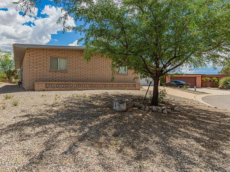 16381 S Observatory Pl — Photo 23