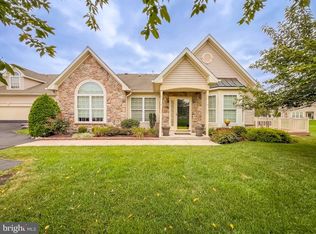 273 Shady Brook Dr, Langhorne, PA 19047