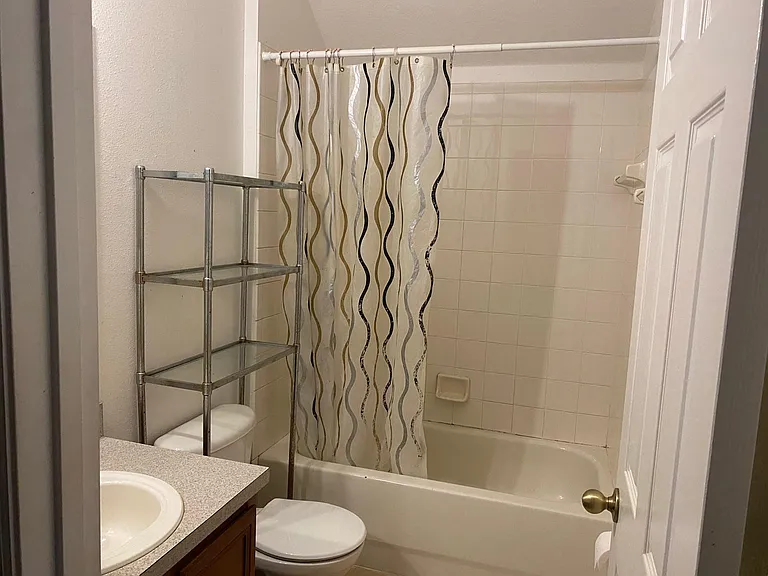 2705 Grapevine Crst — Photo 31