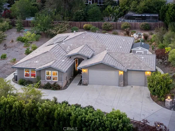 1406 Devin Dr, Fallbrook, CA 92028