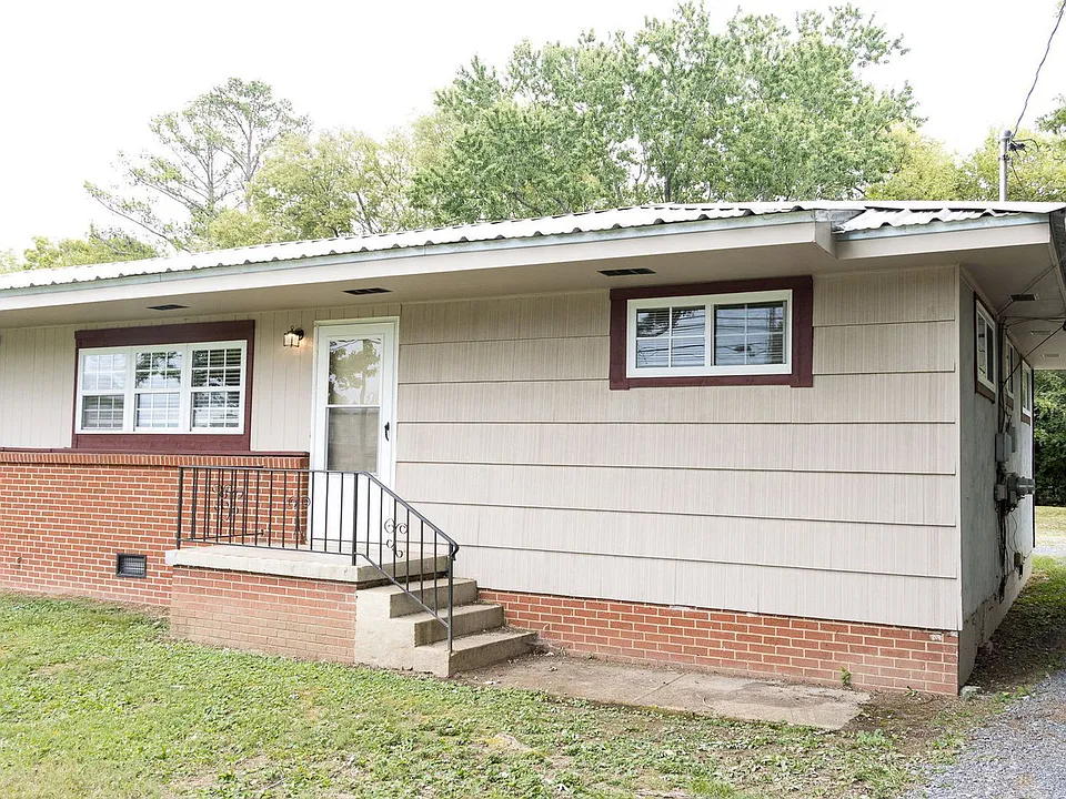 2410 Hickory Valley Rd #2410
