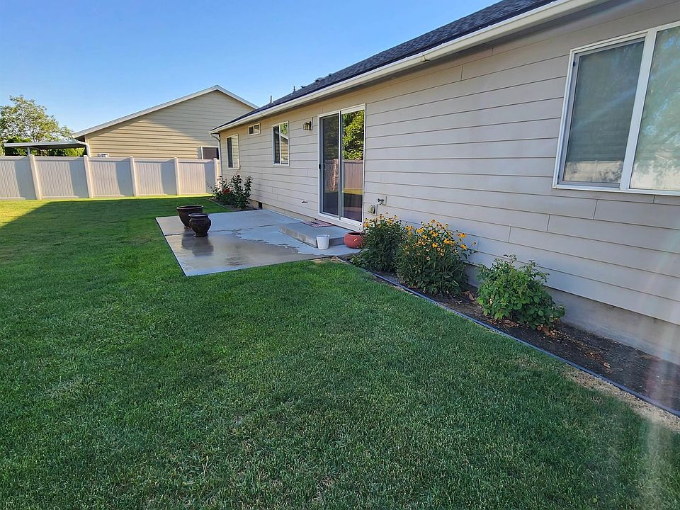 2nd image of 6215 Chehalis Ln