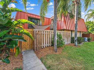 3345 Meridian Way N APT D, Palm Beach Gardens, FL 33410