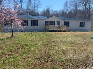 109 Valley View Ln, Camden, TN 38320