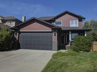 310 S Springs Pl SE, Airdrie, AB T4A 2C7