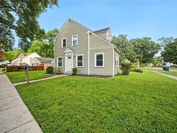 96 Gillis Rd, Portsmouth, VA 23702