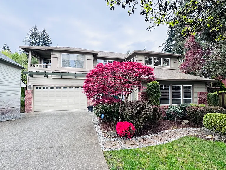 3308 Aberdeen Ave NE — Photo 1