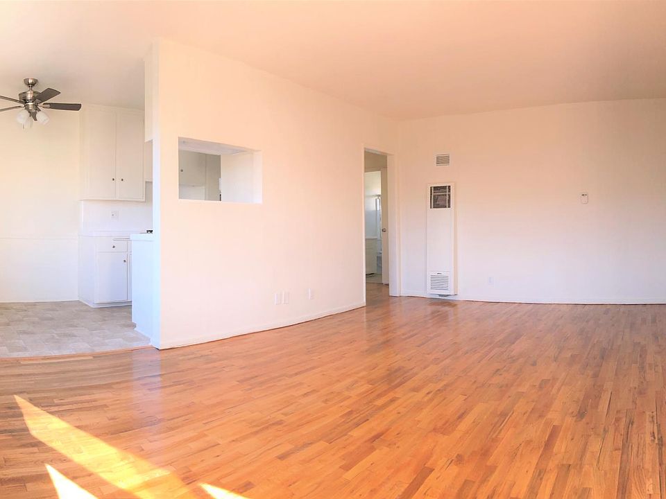 1st image of 1506 Barry Ave APT 7