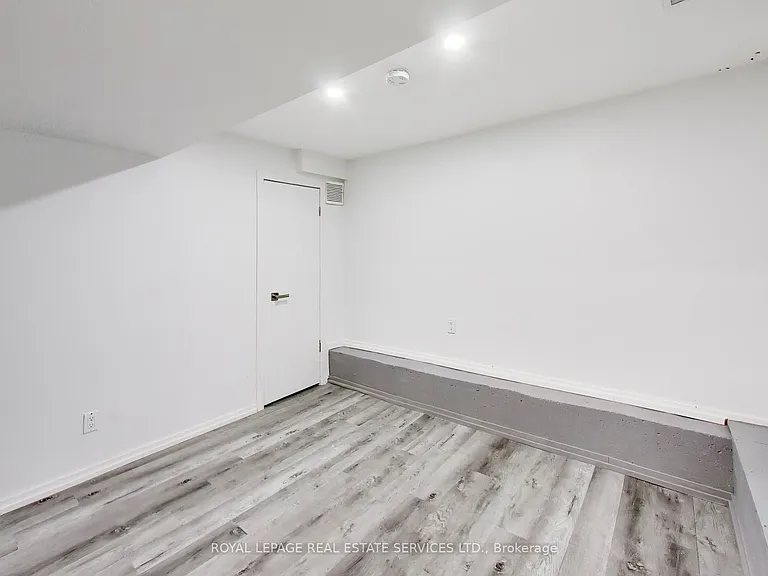 514 Windermere Ave — Photo 30