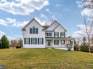 12301 Thomas Prospect Dr, Bowie, MD 20720