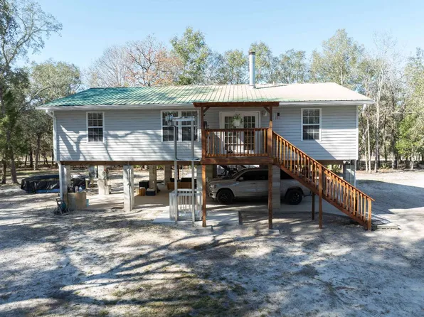 1201 SE Arabian Rd, Branford, FL 32008