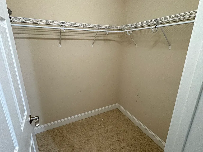 2311 Bentridge Ln — Photo 29
