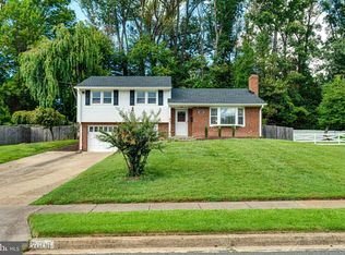 7606 Jervis St, Springfield, VA 22151