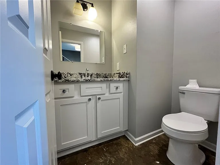 382 Fairway Dr #2 — Photo 15