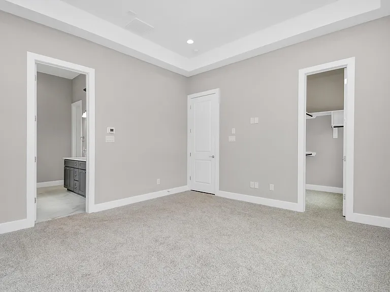2903 Sherwood Green Ln — Photo 29