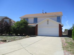 35 Apache Plume Rd SE, Los Lunas, NM 87031