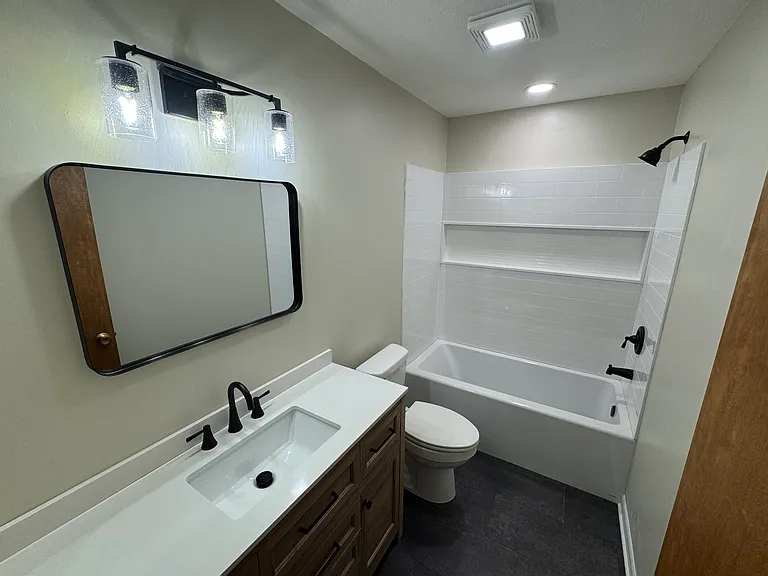 840 N Parkview Ct #B — Photo 8