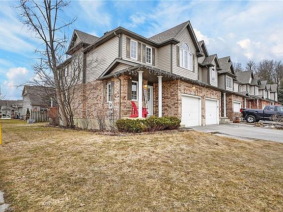 2nd image of 539 Woolgrass Ave