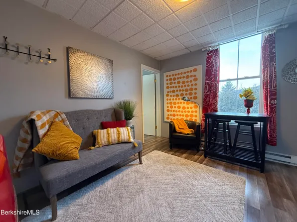 17 N Church St APT 4, North Adams, MA 01247