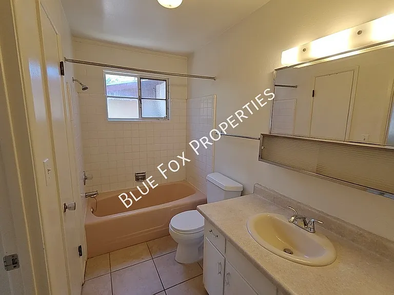 1224 N Camilla Blvd — Photo 19