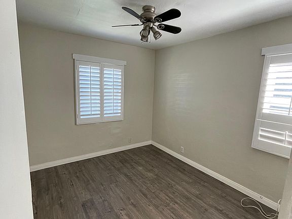 5th image of 1071 N Avenue 51