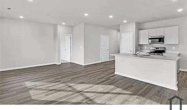 107 Betty Williams Dr — Photo 23