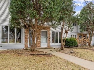 723 N Thompson Dr, Madison, WI 53704