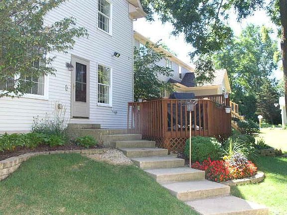 2nd image of 342 S Hale St