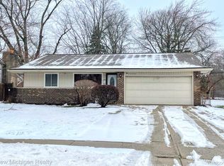 20200 Winchester St, Southfield, MI 48076