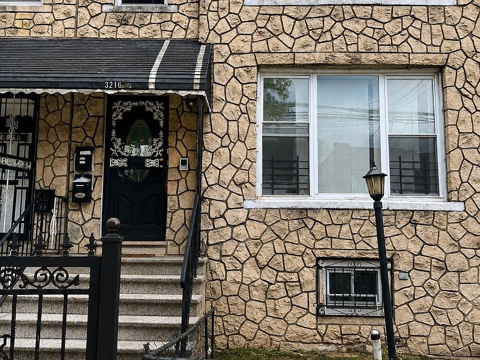 1st image of 3216 Seymour Ave Floor 2