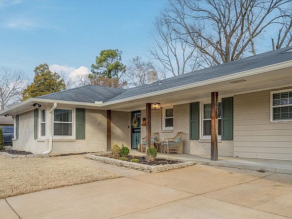 2nd image of 5180 Peg Ln