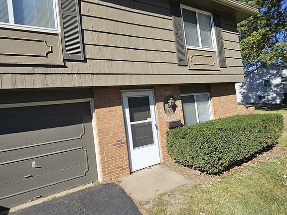 2nd image of 9428 Bluejacket St