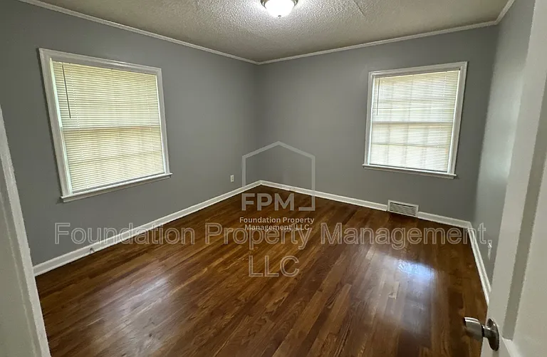 884 Blanchard Rd — Photo 15