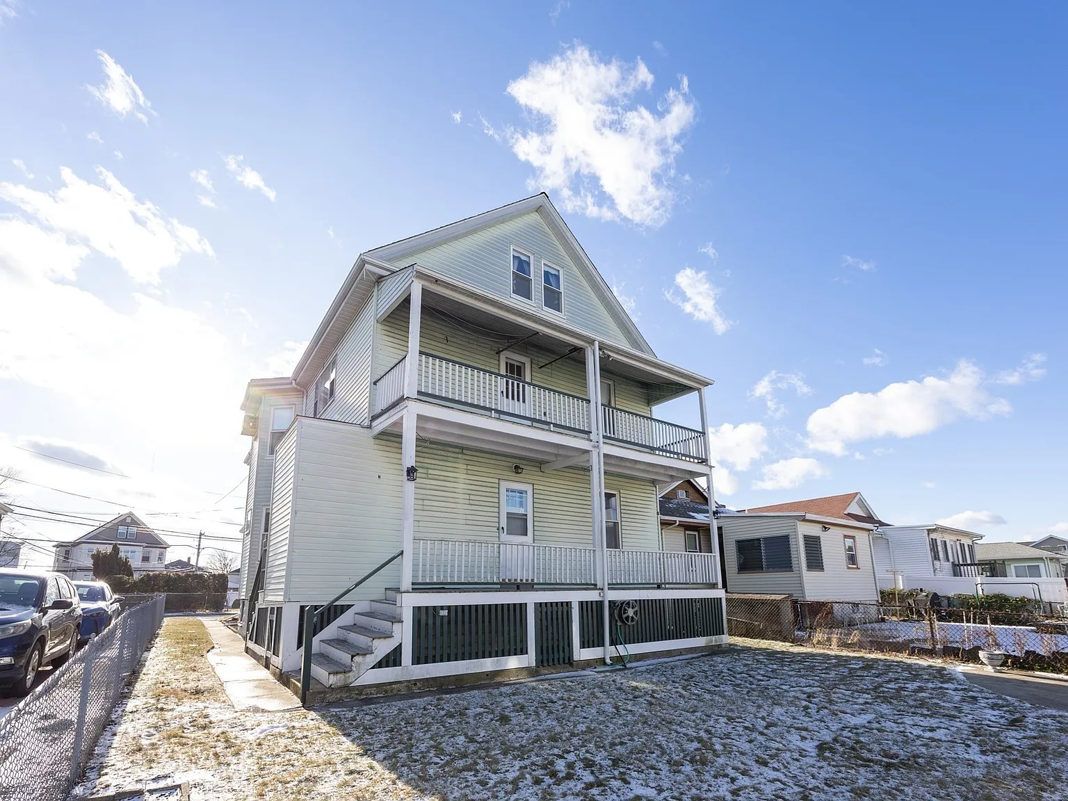 2 bed, 1.0 bath, 1185 sqft, $3,000 — Photo 3