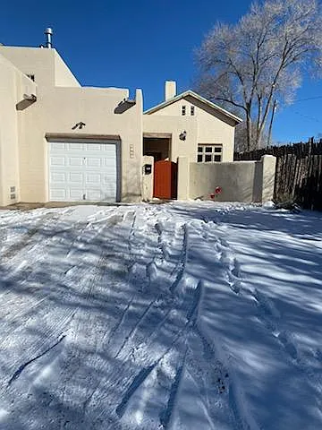 3130 La Paz Ln
